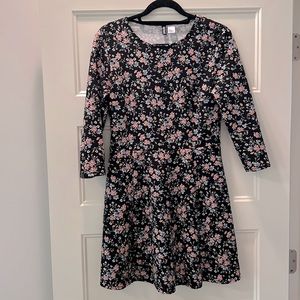 H&M floral dress 🌸